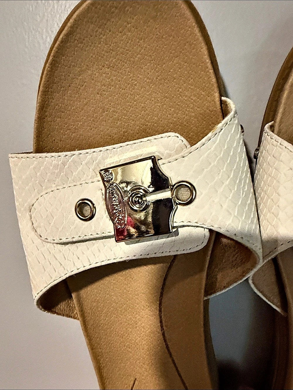 Dr Scholls Sandal Slides in Cream - Picture 2 of 3